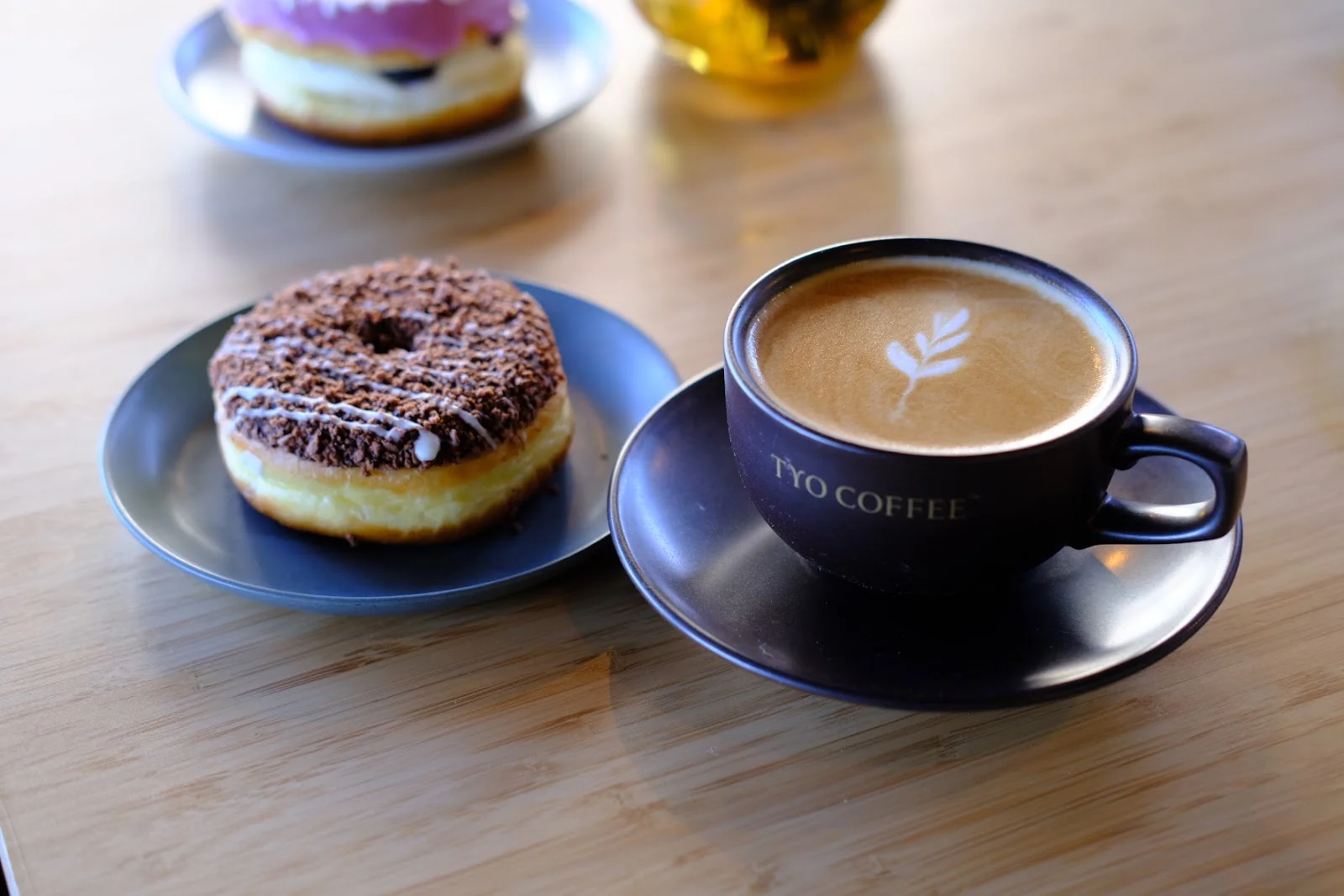 Coffee&Shisha Bar Sillage 大井町 (コーヒー&シーシャ バー シアージュ) · 8
